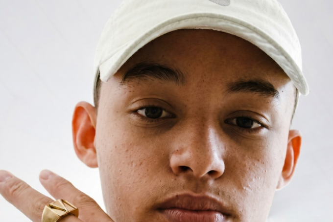 22