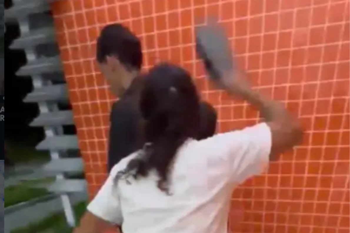 22
